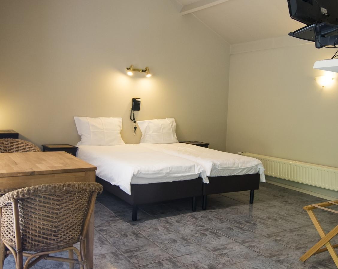 Hotel Pacific Weelde Exteriör bild
