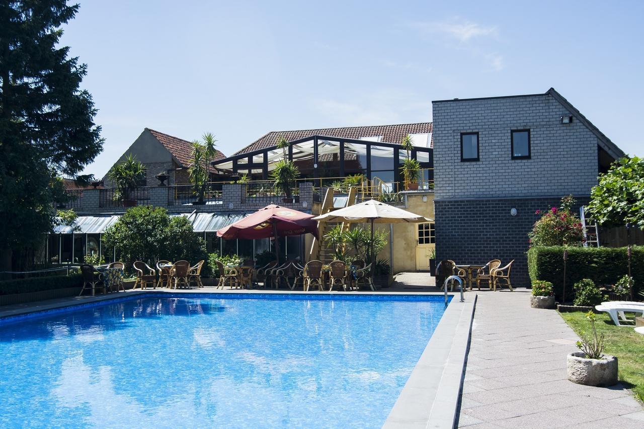 Hotel Pacific Weelde Exteriör bild